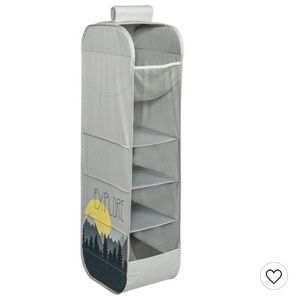 Hanging organizer